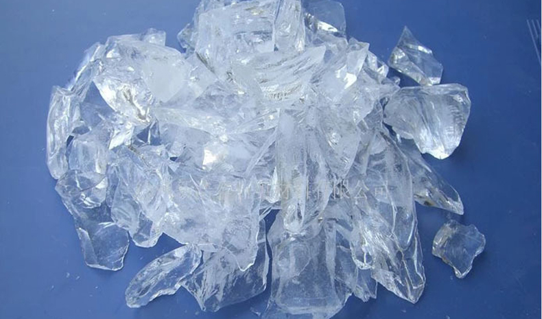 Transparent quartz sand crystal
